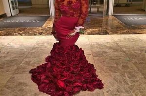 2017 Burgundy Black Girl Abendkleid mit Rose Blumen Rüschen reine Meerjungfrau -Promkleid mit Applique Langarm Abendkleider 8575689