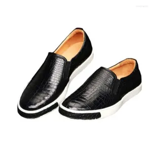 Casual Shoes Dongou Fashion Men Crocodile Manlig äkta läder Leisure Summer Style