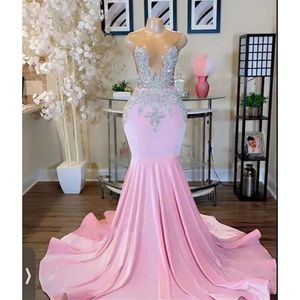 Long Pink Mermaid Dresses 2024 Sparkly Beaded Diamond Rhinestones Evening Gown Black Girl Prom Gala klänningar