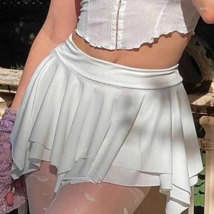 Spódnice Kobieta pikantna dziewczyna lato nieregularna pół seksowna krótka spódnica