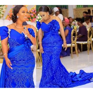 Plus -storlek arabisk aso ebi Royal Blue Luxurious Prom Dresses spets sjöjungfru Sexig kväll Formell fest andra mottagning födelsedagsklänning klänning