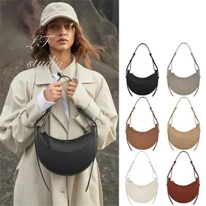 حقيبة نصف القمر الفاخرة من الجلد السلس cyme tote zip closure Crossbody Women Hobo Handbags Ladies Underarm Counter Pass