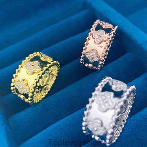 Nowa koniczyna czterech liści pierścień Kalejdoskop Kalejdoskop Pierścienie dla kobiet srebrny diamentowy pierścień paznokci luksusowe pierścionki złota srebrna róży biżuteria z pudełkiem