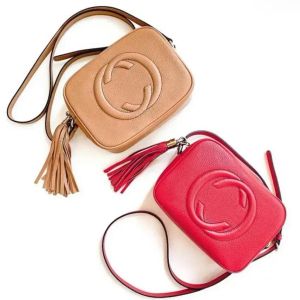 Spegelkvalitet Tassel Soho Disco Camera Tote Designers Axelväska Mens Marmont Handväska Travel Crossbody Bag Womens Real Leather Dhgate Purse Clutch Hobo Pink Bags
