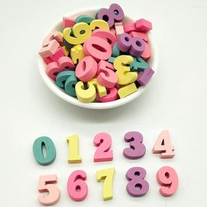 Decorative Figurines 100pcs Alphabet Decoration Mixed Multi-coloured 15mm DIY Numbers Party Gift Word Craft Wooden Letters Home Block