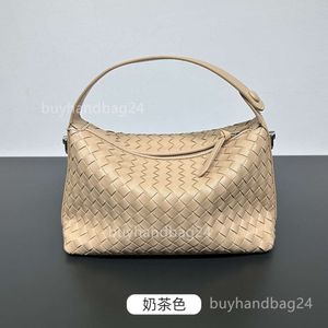 Woven Bottgas Purse Lady Venetas Bag Classic Bags Small Pack New Wallace Lunch Box Leather Pillow One Shoulder Crossbody 2024 Handbag Female 2KHU