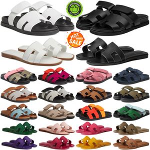 Designer Sandaler Sandal Sliders Spela klackar för kvinnor Skor Slides Pantoufle Womens Suede Leather Slippers Sandles Platform Luxury