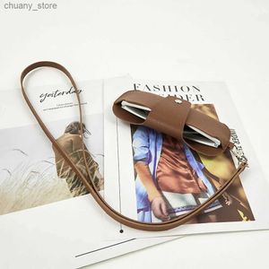 Sunglasses Cases Fashionable PVC Double-sided Leather Glasses Protective Cover Portable Leather Glasses Clip Hanging Neck Glasses Bag Anti-lost G Y240416