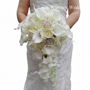 Novo cascata cascata de cascata FRS Calla Bridal Bouquets Artificial Pearls Crystal Wedding Bouquets Bouquet de Mariage Rose B0sg#