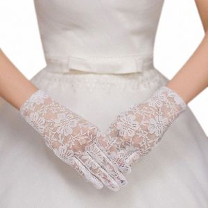 guanti bianchi in pizzo floreale femminile lunghezza del polso a dito pieno attraverso guanti da sposa a colori solidi guanti all'uncinetto vintage U53R#