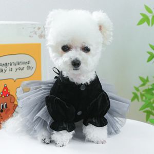 1PCペット衣類犬猫春秋の薄い黒いベルベットボウプリンセスメッシュドレスドローストリングバックルのための小さな犬240416