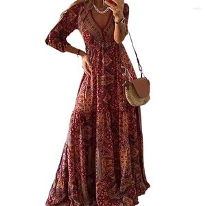 Casual Dresses 2024 Autumn Women's Fashion Bohemian Style 3/4 Sleeve Long Dress High Waist V-Neck Printed Fragmented Flowering Floor