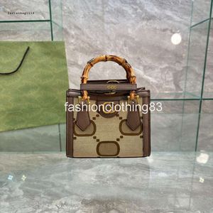Designer Diana Totes Bag Women Luxurys Bamboo Tote Bags Mens Shopping Handbags Crossbody Shoulder Wallet Clutch Woman Purse