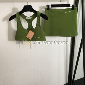 文字刺繍クロップトップ女性ヨガベストエラスティックウエストフィットスカートデザイナージムスポーツウェア