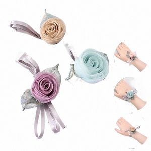 girls Bridesmaid Wrist Frs Wedding Prom Party Boutniere Satin Rose Bracelet Fabric Hand Frs Wedding Supply Accories y2ia#