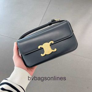 High -End -Designer -Tasche für Frauen Celli Neue Achselstasche gleicher Stil kleiner quadratischer Tasche Hochgefühl ein Schulter -Cross -Body -Tasche kleiner Stil Stick -Tasche Original 1: 1