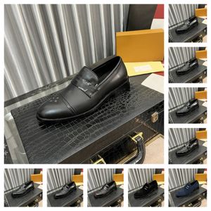 2024 Party Shoes for Men Coiffeur Wedding Shoes Men elegant italienska varumärke patentläderklänningskor män formella sepatu slip på pria 38-45