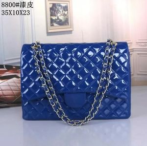 2023 Frauenbeutel echte Leder-Umhängetaschen Marke Postman Retro Line Heart Damenbeutel Kette Square Bag Damenfarbe Ledertasche High-End-Taschen Multi-Farben