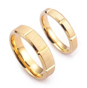 2021 Ny modeguldfärg i rostfritt stål Groove Par Ring Stylish Matt Lover Ring for Women and Men Wedding Band Jewelry8382672