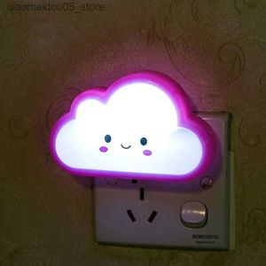 Lâmpadas Sombras 110V-220V American Plug Bulbo Bedroom Night Botão Luz parede de desenhos animados Cute Mini Socket Light Light Baby Cloud Light Q240416