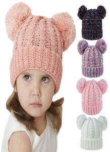 Çocuklar örme şapkalar tığ işi pom pom beanies şapka dokuma güzel ikizball kızlar kapaklar sıcak esnek kapaklar çocuklar yün knitt şapkalar headg6302142