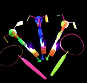 2021 LED Amazing Flying Arrows Toys Flying Arrow Rocket Helicopter ROUTING GIOCHIO PER PARTY DI FUNZIONE DEGNI DHL8081263