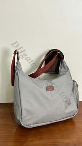 Naylon Tasarımcı Tote For For Women For Postman Hobo Fransız Çanta Tote Lüks Koltuk Seyahat Yüksek Versiyonu Plaj YBF7