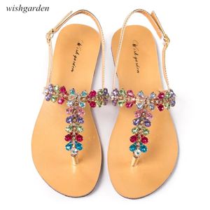Kvinnors sommar Böhmen Diamond Sandaler Flat Beach Shining Crystal Shoes Lady T-Strap Thong Flip Flops Slippers Plus Size 240402