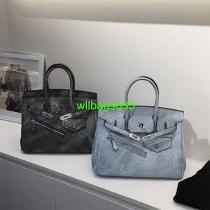 BK Totes vertrauenswürdiger Luxus -Stoff -Handtasche Tasche Frauen 2024 Neue Mode vielseitige Kapazität Denim Lock Straddle Ha Have Logo Hbnh9t