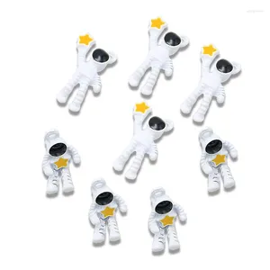 Takılar 10pcs 2 Stil Boyut Metal Alaşım Beyaz Sarı Uzaylı Astronot Kolyeler Mücevher Yapma DIY el yapımı zanaat