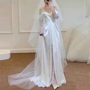 2024 Off Shoulder long sleeves Wedding Bridal Gowns luxury Handmade Beaded Crystals Plus Size Sexy Sweetheart crystal vestido de novia lace Appliqued beach Wed Gown