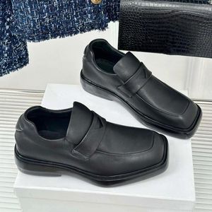 Casual Shoes Frühling Herbst Est Paar für Frauen Männer echte Leder-Ladungsstätte Nähen Slip-on Tennis Flats Square Toe Designer