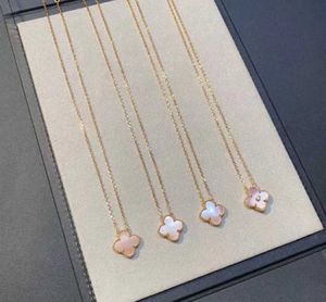 Designer Van High Edition Four Leaf Grass Necklace Womens Single Flower Double sided Pink Shell Pendant Red Agate 18k Rose Gold White Fritillaria