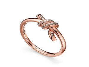 925 STERLING Silver Knot Butterfly Ring Woman Plating 18K Gold de casamento de luxo rosa Presente de casamento 2207269377985