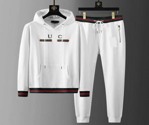 Tech Fleece Männer Tracksuit Zwei -Stück -Set -Designer -Training Anzug Sporthosen Hoodie hochwertige große und hohe, bequeme Sweatsuit SP4265787