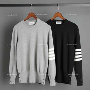 2020 Autumn/Winter New TB Knitwear Pullover Sweater Mens and Womens Lovers Round Neck Rand Slim Fit Underlay Fashion