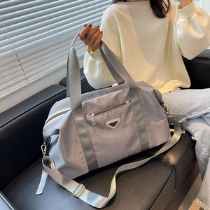 Internet berühmte Reisen große Kapazität Solid Color Damen für Gepäcktasche, trendige Marke, modische Reise-, Sport- und Fitness -Tasche 75% Fabrik Großhandel