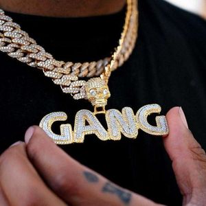 Hip Hop Name Plate Letters Naszyjnik 10K Złoty Bling Out Out Moissanite Diamond Cuban Link Chain Męskie kobiety spersonalizowane