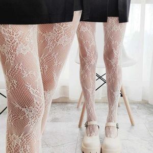 Meias sexy de meias sexy lolita branca lolita meias de malha de renda com baixo calça de meia -calça japonesa gótica de gótico floral estocando meias clássicas quentes 240416