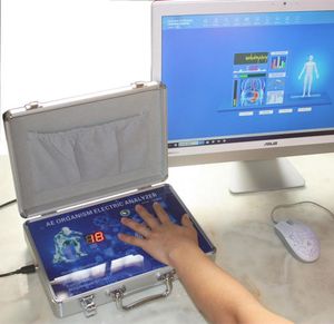 Senaste 9: e generationen Hand Touch Health Test Machine Quantum Resonance Magnetic Analyzer5312263