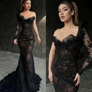 Elegant Arabic One Shoulder Black Lace Evening Dresses Beaded Corset Mermaid Formal Dress For Women Long Sexy Prom Special Occasion Gowns