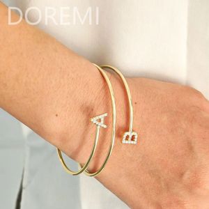 Doremi Women Girls Diamond Colorful CZ Wrap Armband Initial Iced Out Letters Personifierade omloppsbana Bangle Friends Gift Smycken 240416