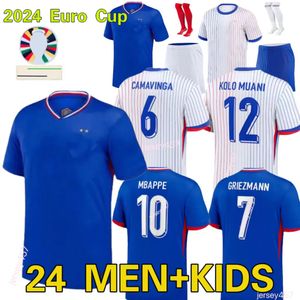 2024 25 Fan Player French Soccer Jersey Mbappe Benzema Giroud Giroud Griezmann Saliba Pavard Kante Maillot de Foot Equipe Away Kit Kit Jersey Football Jersey Home