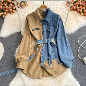 Kvinnors blusar Spring Women Vintage Contrast Color Denim Blouse Casual Elegant Fashion Jeans Shirts With Belted Female Chic Party Tops