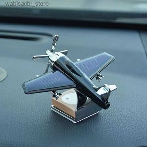 Car Air Freshener Creative Solar Airplane Car Parfume Ornaments Solid dofter i bildekorationerna Långvarig lätt doftbil Air Freshener L49