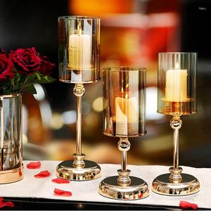 Candle Holders European-style Alloy Candlestick Desktop Decoration Romantic Candlelight Dinner Props Crystal Glass Cover Home Western Food