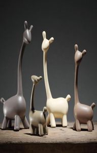 Minimalist ceramic giraffe deer home decor crafts room decoration handicraft ornament porcelain figurines wedding decorations4530530