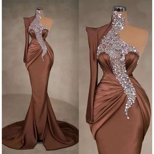 Prom Dresses High Neck Evening Gown Party Formal Ny anpassad Plus Size Picks-sjöjungfru Satin Lace Up Kne-Length Sweep Train Sequin Pleat One Long Sleeve