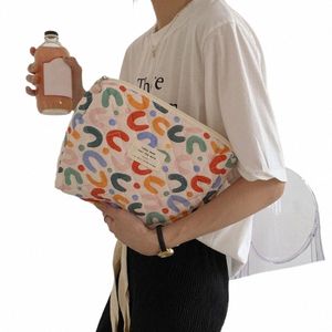 Koreańska pikowana torba do makijażu Kobiety Przenośna toaleta torebki żeńskie torebki pieluszki pieluszki Kwiat organizator Kosmetyka Kosmetyka Kosmetyka A5dt#