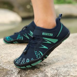 Strand Aqua Wasserschuhe Männer schnelle trockene Frauen atmungsaktive Wasser -Turnschuhe Schuhwaren barfuß Schwimmen Wander Fitnessstudio 240402